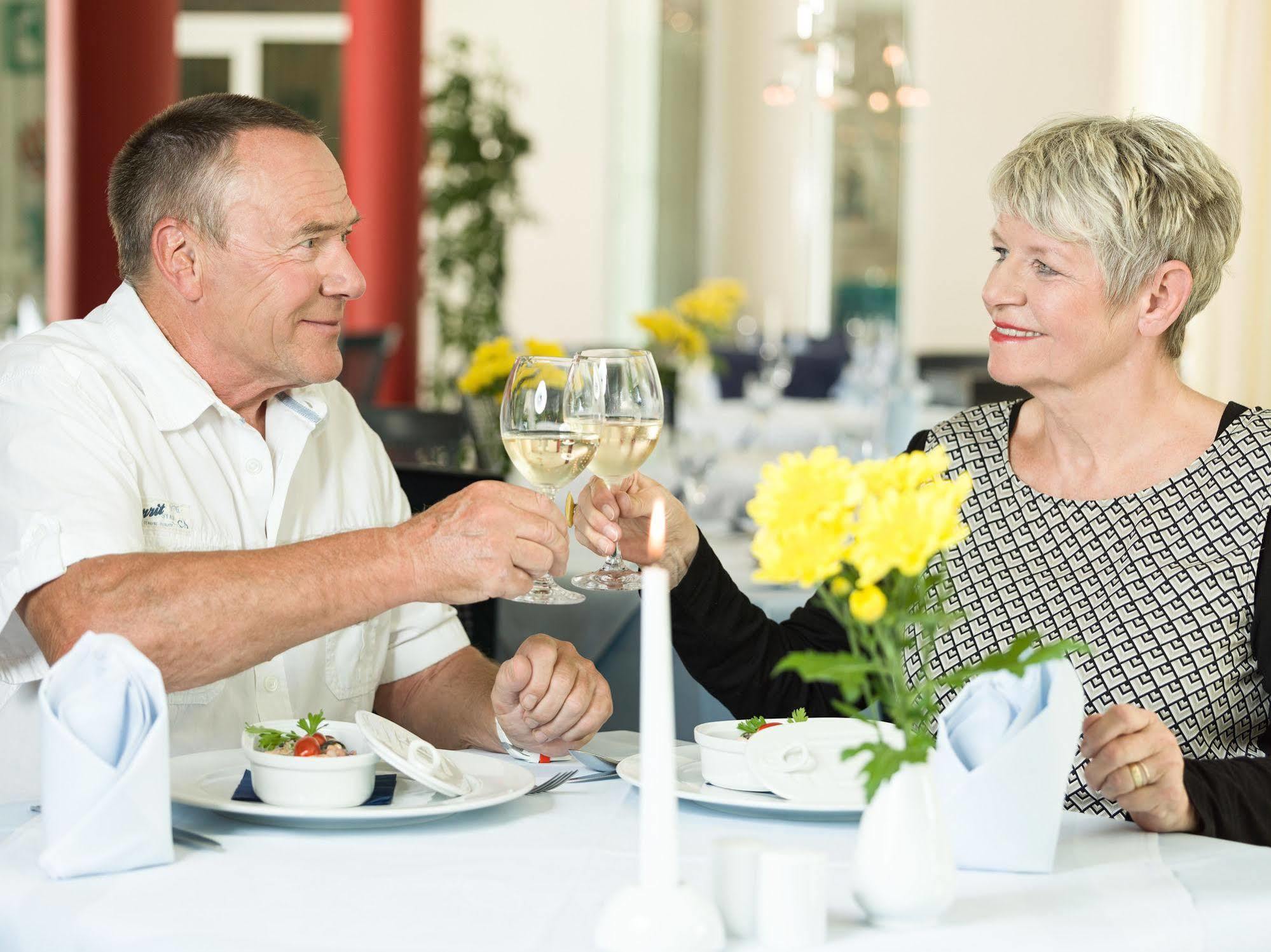 Ringhotel Vitalhotel Ambiente Bad Wilsnack Exteriör bild