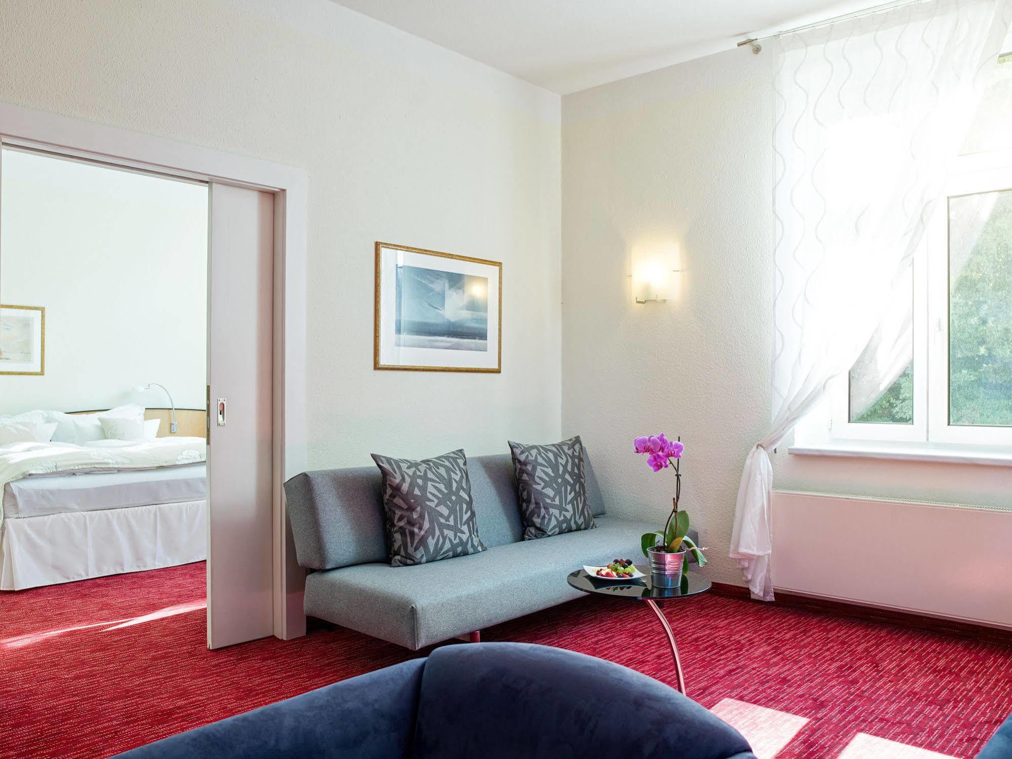 Ringhotel Vitalhotel Ambiente Bad Wilsnack Exteriör bild